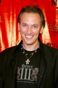 Steve Valentine 09